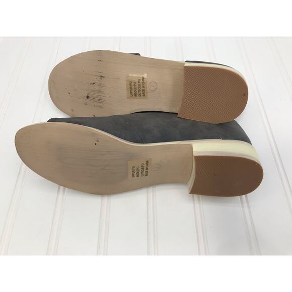 Journee Collection Gray Open Toe D'Orsay Stacked Heel Slip On Shoe Size 7 - Picture 7 of 9